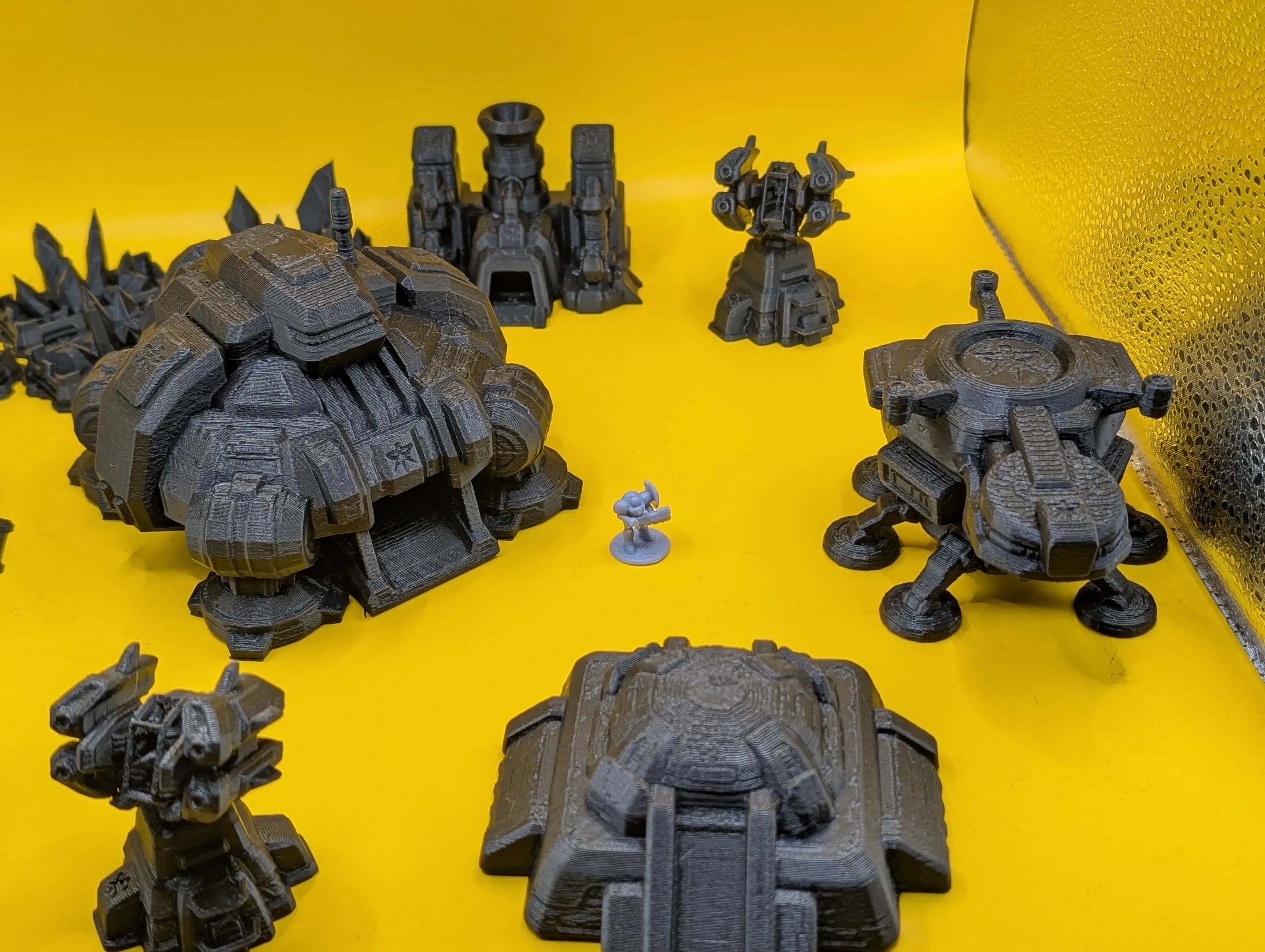 Terran Jumbo Base - Unpainted - FDM Printed Table Top Terrain for Starcraft TMG
