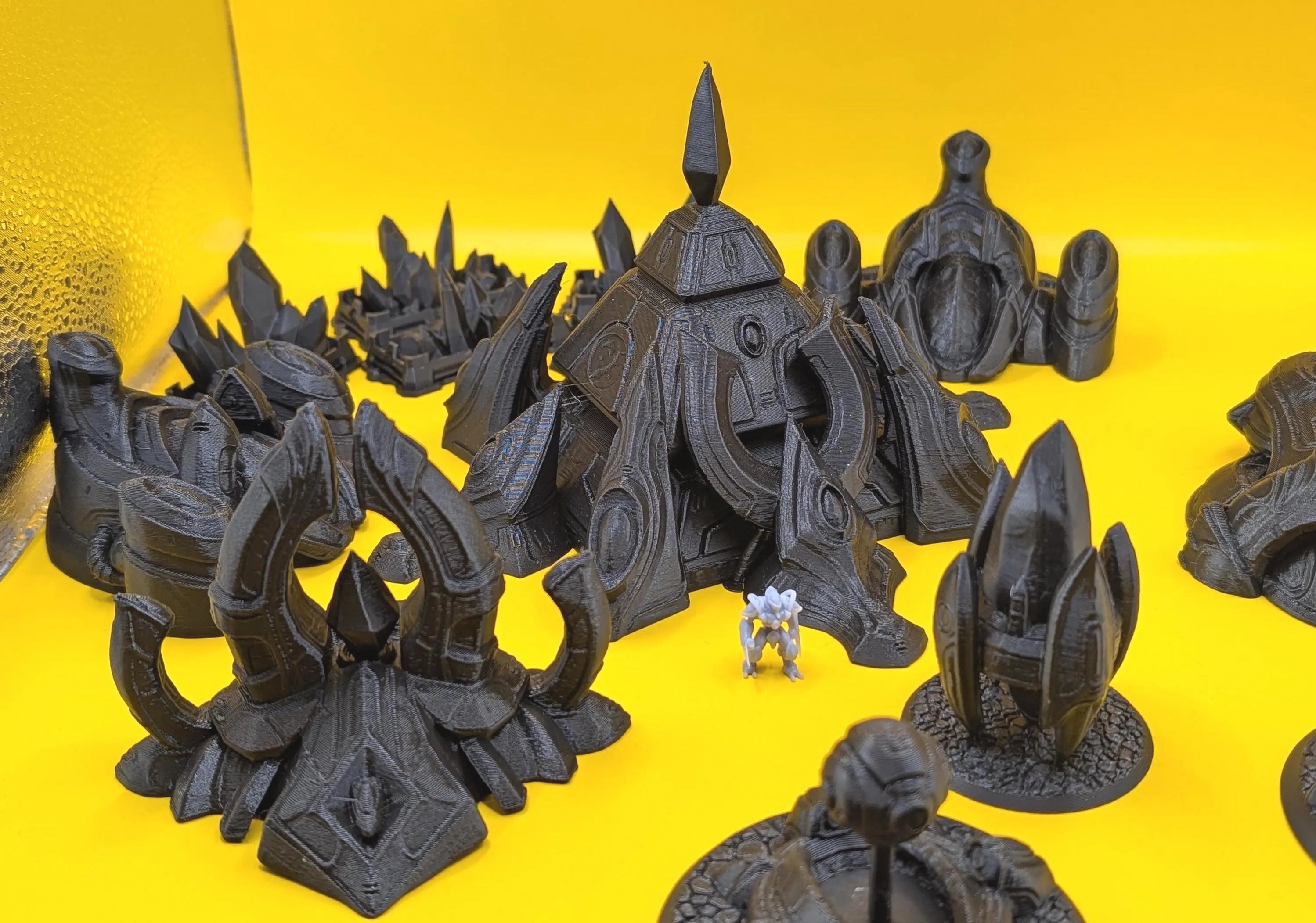Protoss Jumbo Base - Unpainted - FDM Printed Table Top Terrain for Starcraft TMG